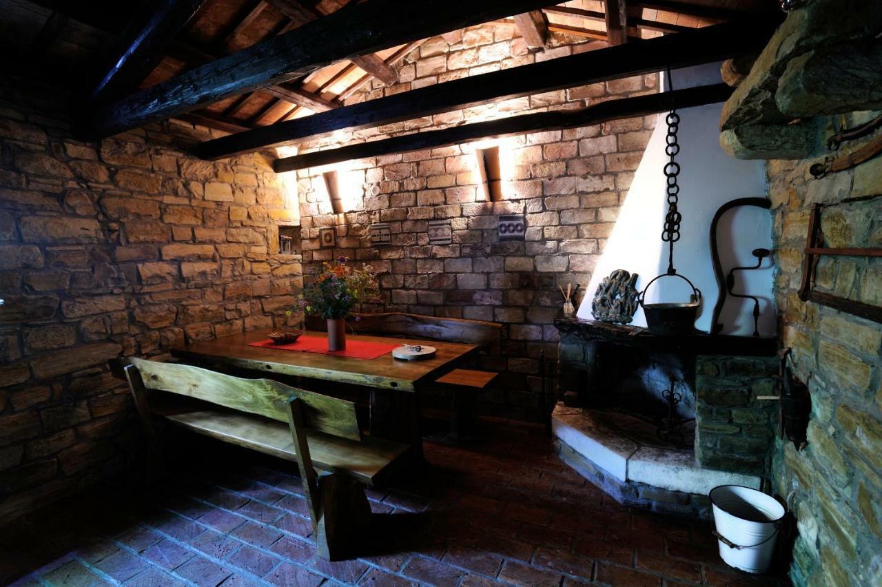 Traditional Istrian Stone House Šmarje Extérieur photo