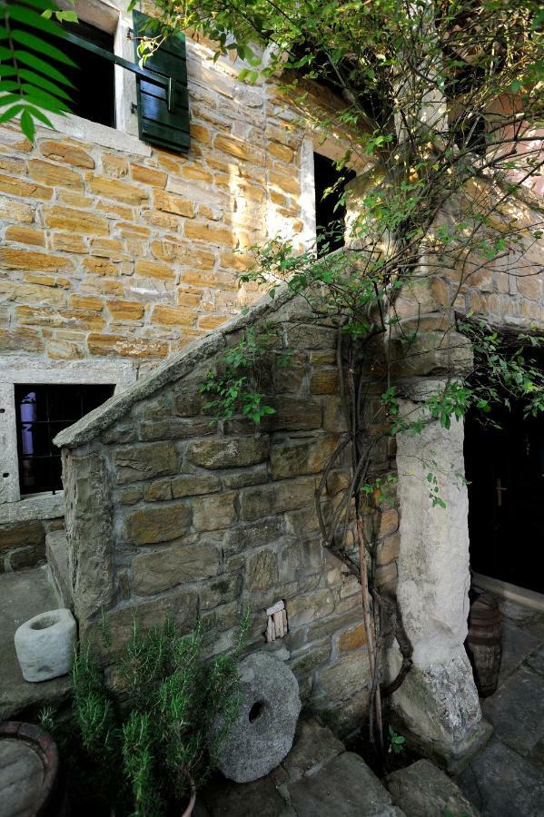 Traditional Istrian Stone House Šmarje Extérieur photo
