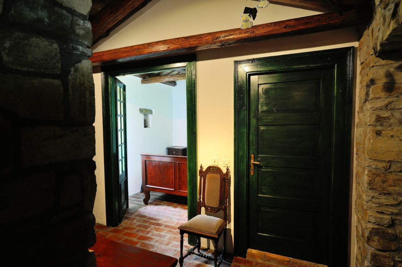 Traditional Istrian Stone House Šmarje Extérieur photo